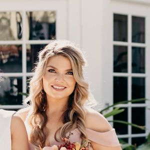 Meet your Posher, Gina